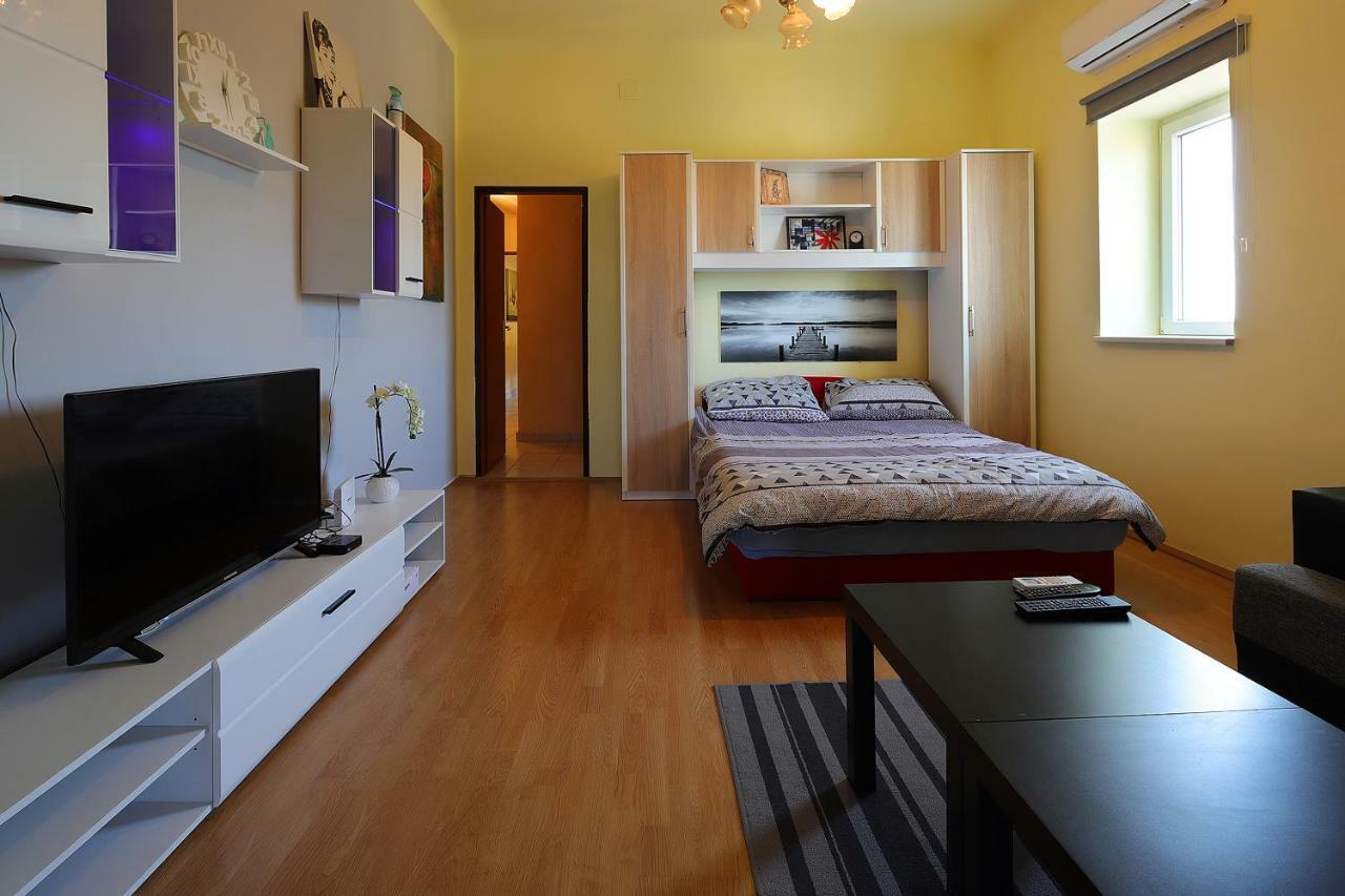 Apartman Vito Apartment ริเยกา ภายนอก รูปภาพ
